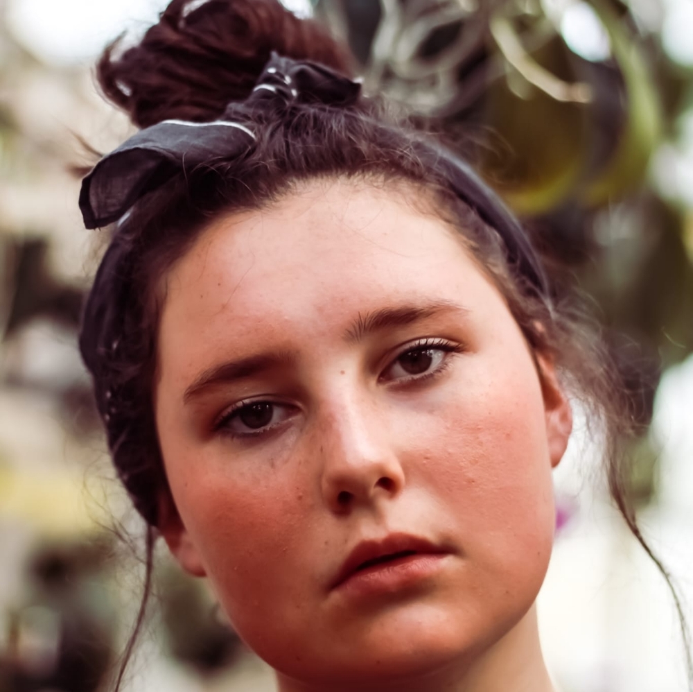 Meet your Posher, Violet